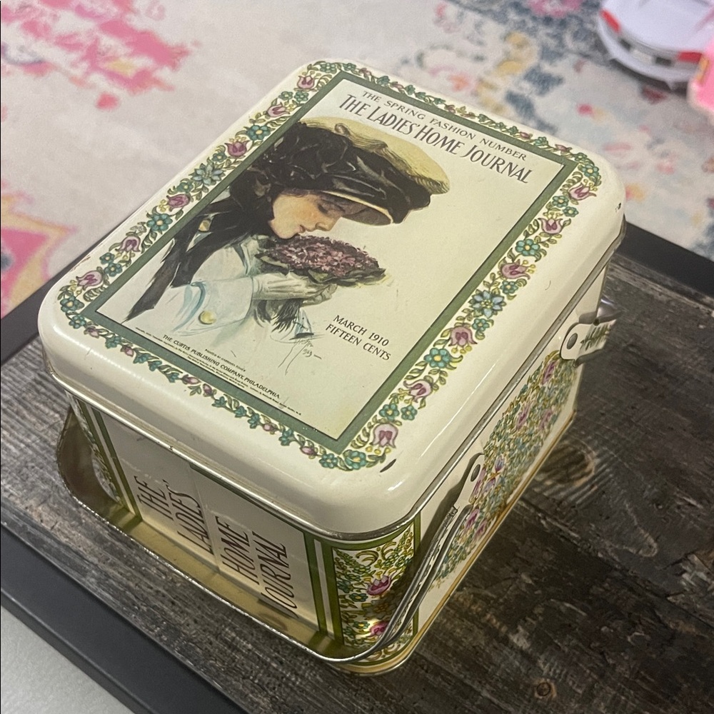 Vintage Ladies Home Journal Tin